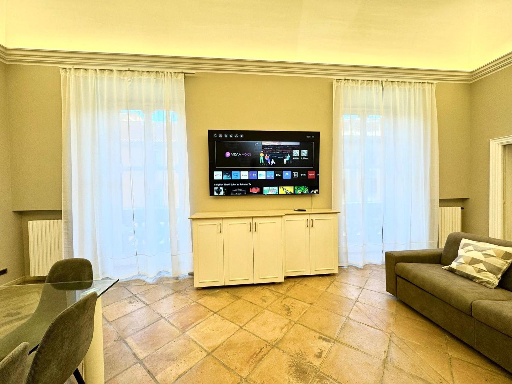 רומא Lux Apartment Cavour מראה חיצוני תמונה